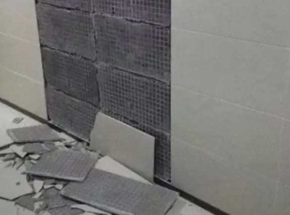 市中瓷砖空鼓维修公司分享下市中墙砖松动维修的知识